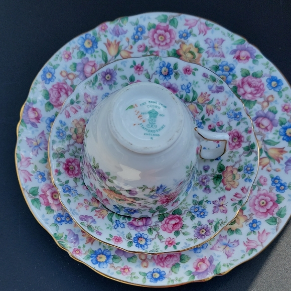 Royal Albert Floral Dinnerware Set - Pink, Blue, Gold - Picture 1 of 7